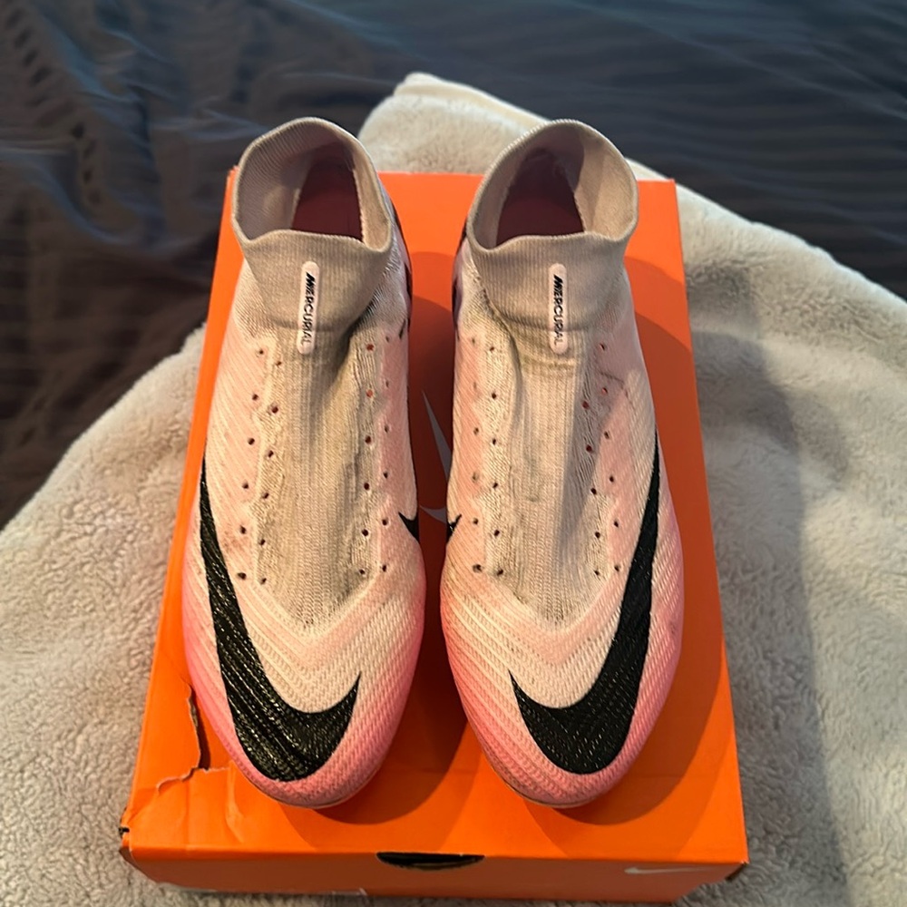 Zoom superfly 9pro FG soccer cleats